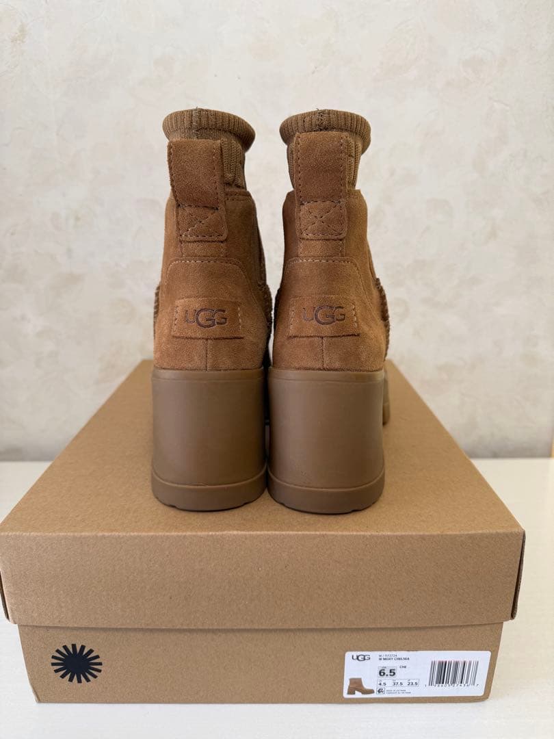 UGG W MOXY CHELSEA ブラウン 6.5