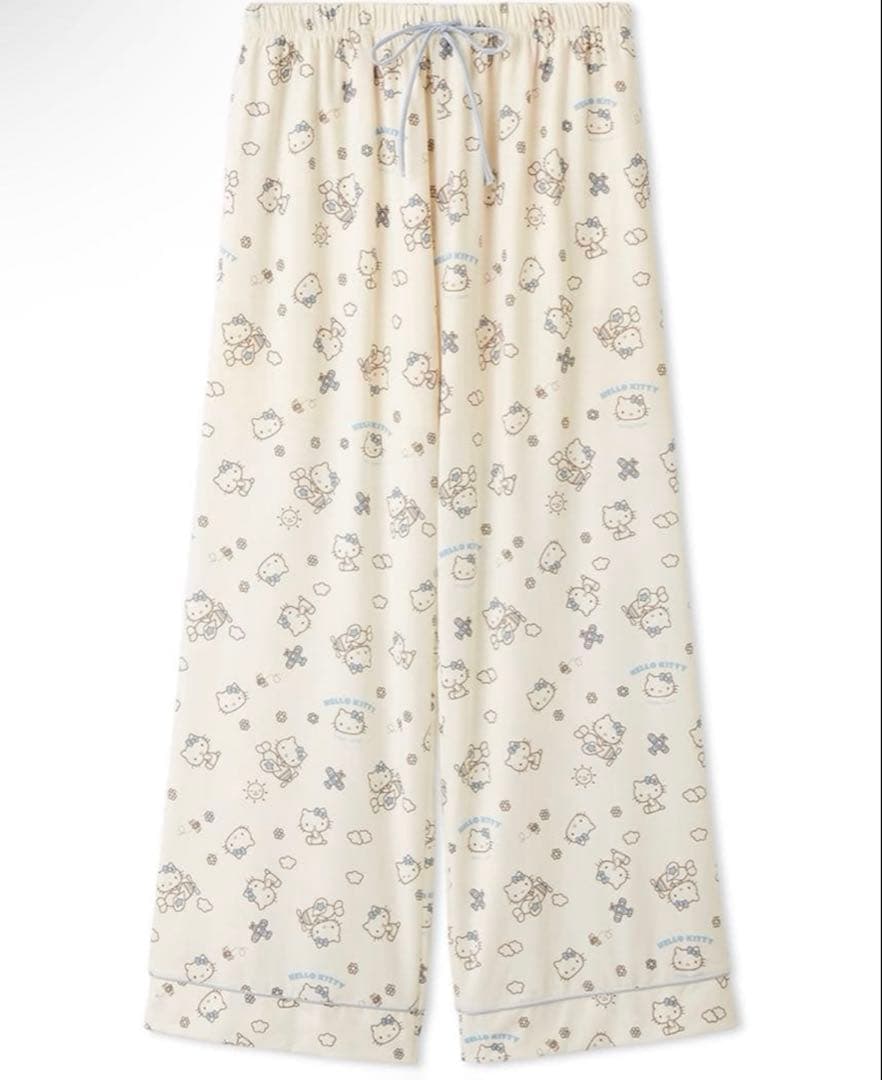 完売品☆新品☆スナイデルホーム☆ハローキティ☆総柄☆シャツとロングパンツ☆セット