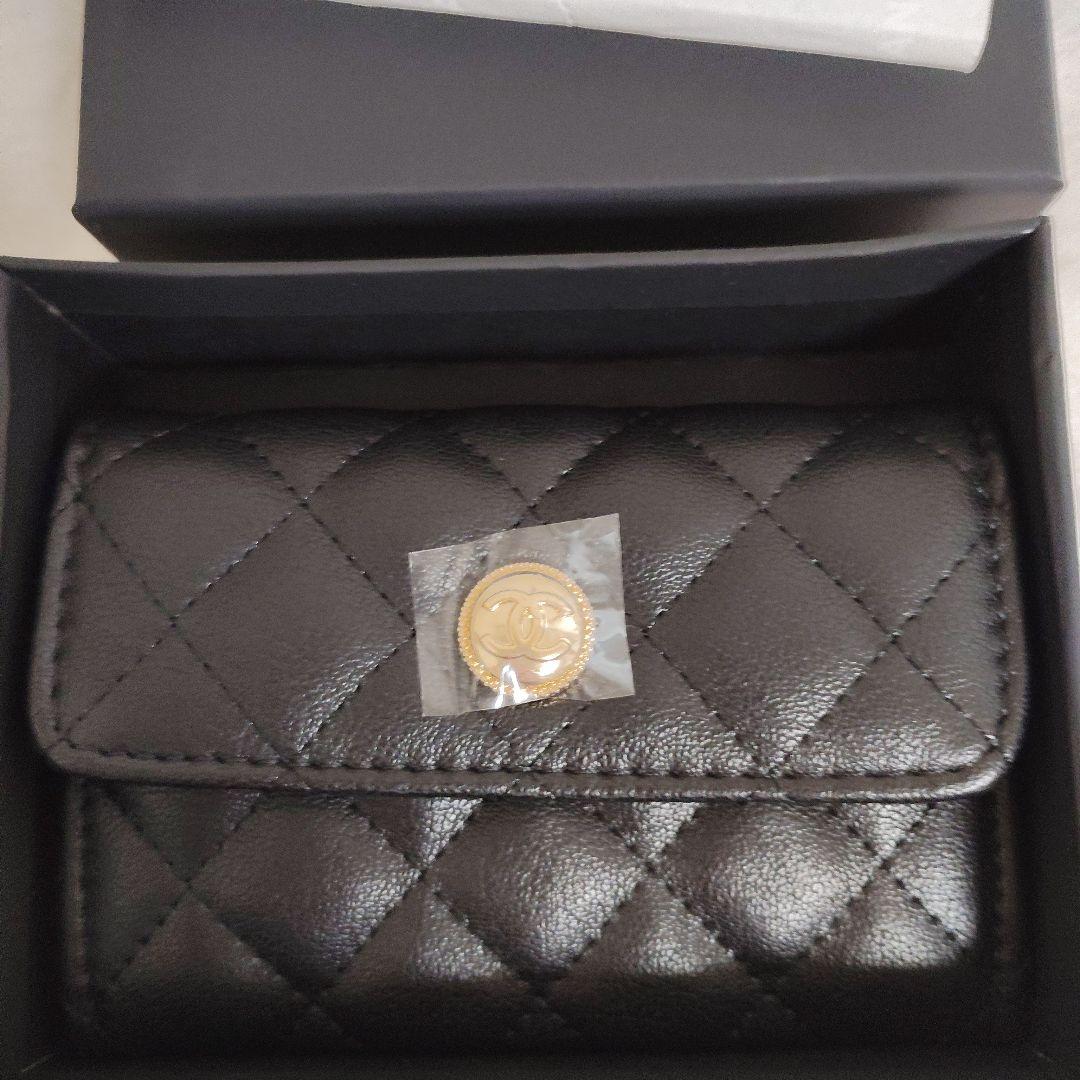 CHANEL ブラックレザー名刺入れ
