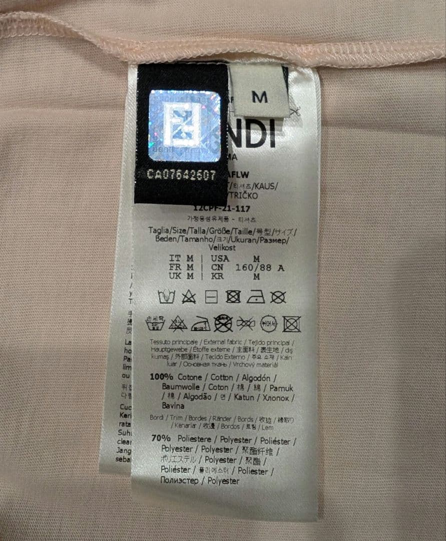 FENDI ライトピンク 半袖Tシャツ