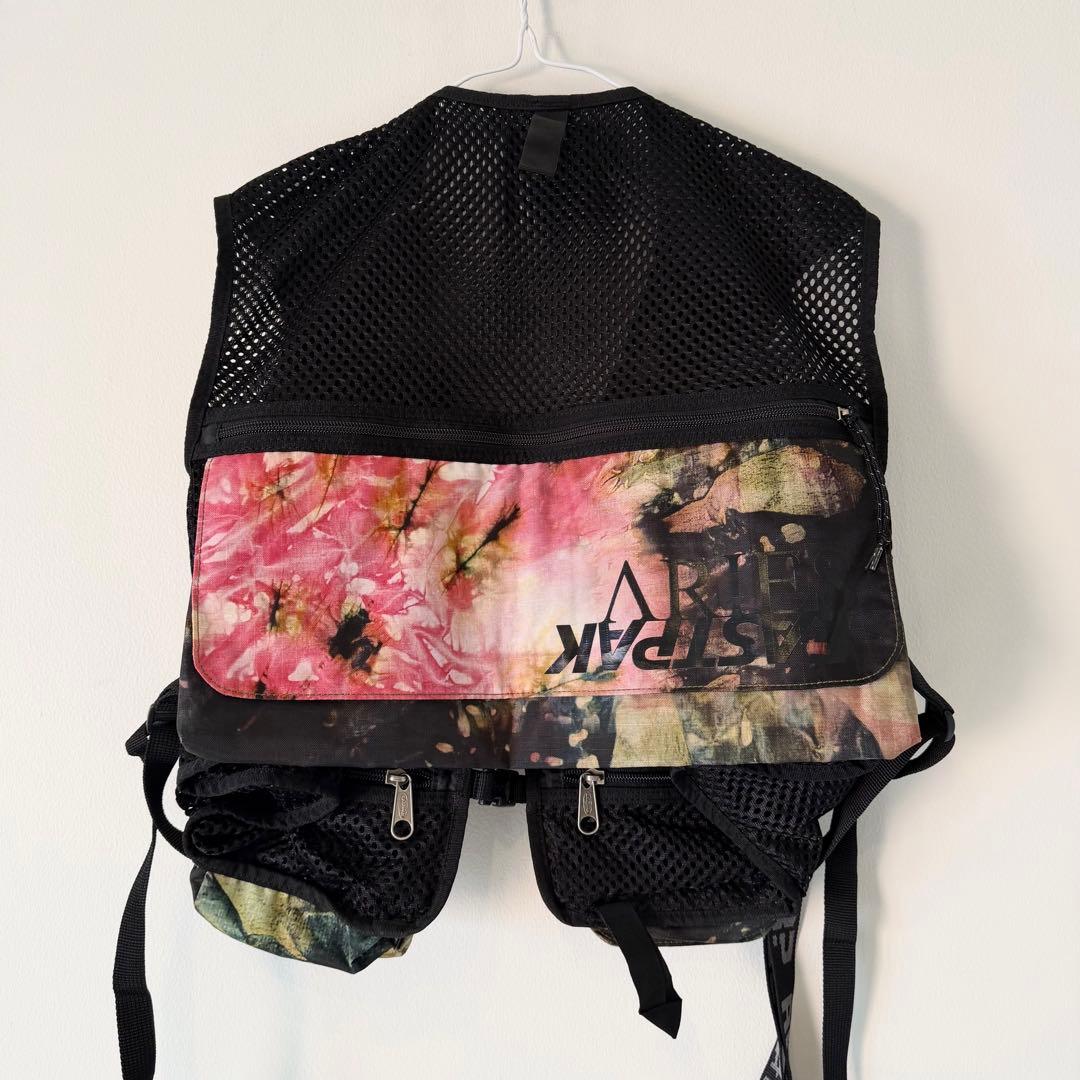 ARISE X EASTPAK イーストパック VEST ベスト