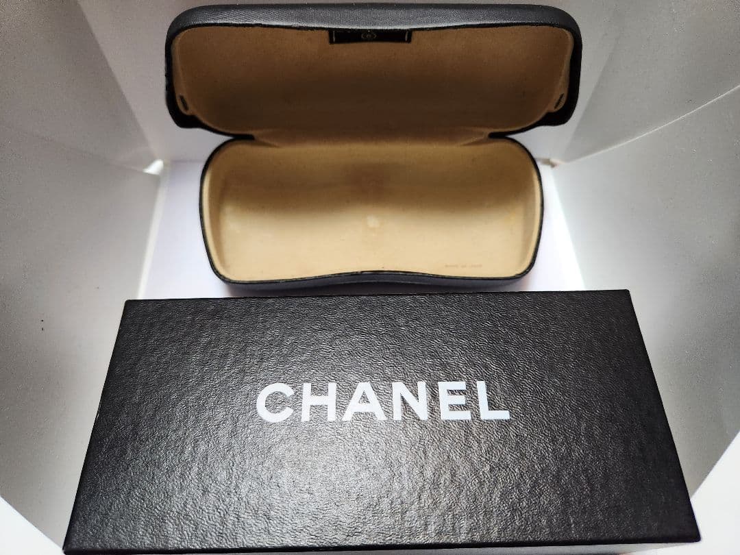 CHANEL ラインストーン サングラス　オレンジ系　シャネル