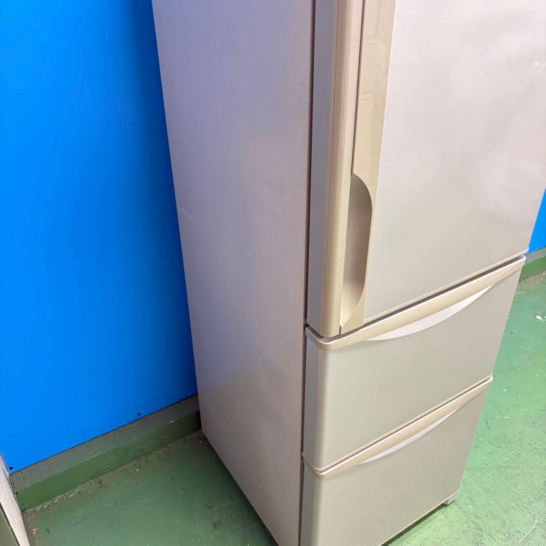 820 関東配送　冷蔵庫　小型　大型　一人暮らしにも　右開き　200L〜300L