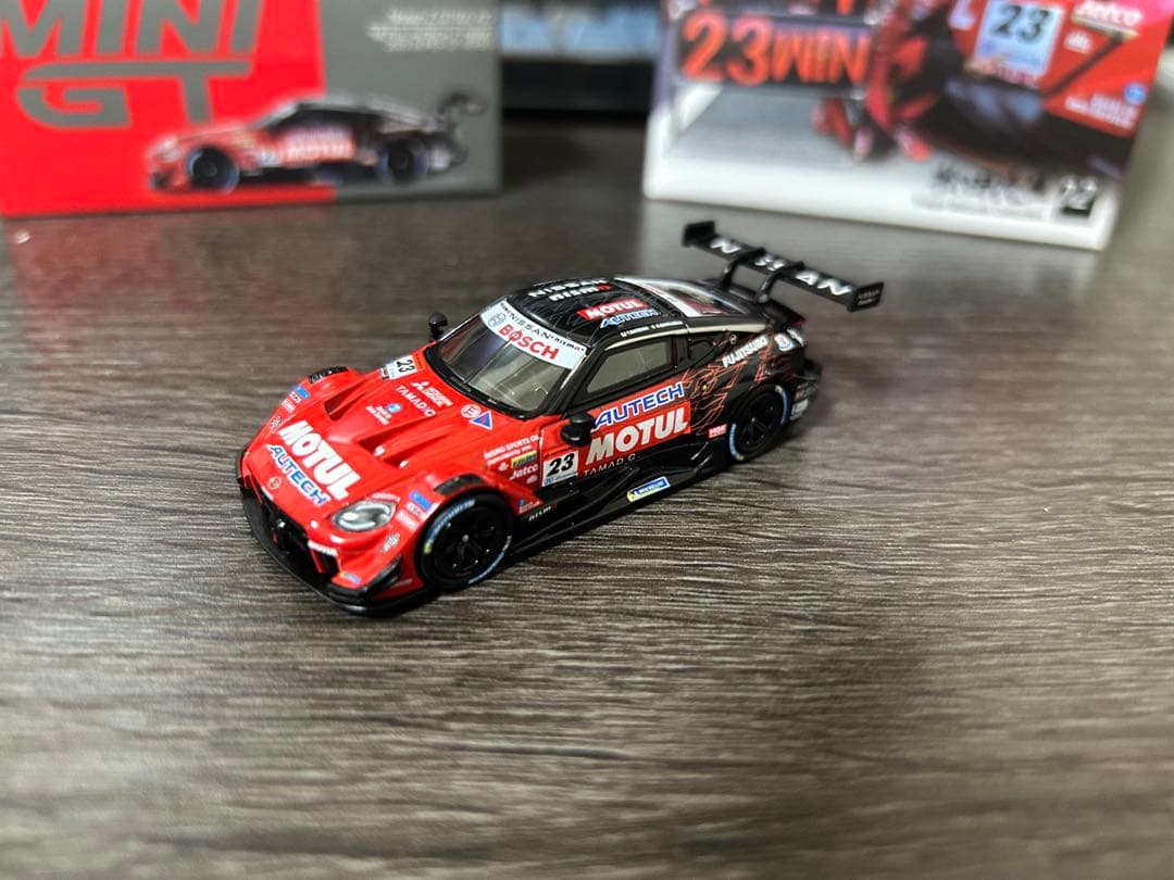 MINI GT Motul Autech Nissan Nismo２台セット
