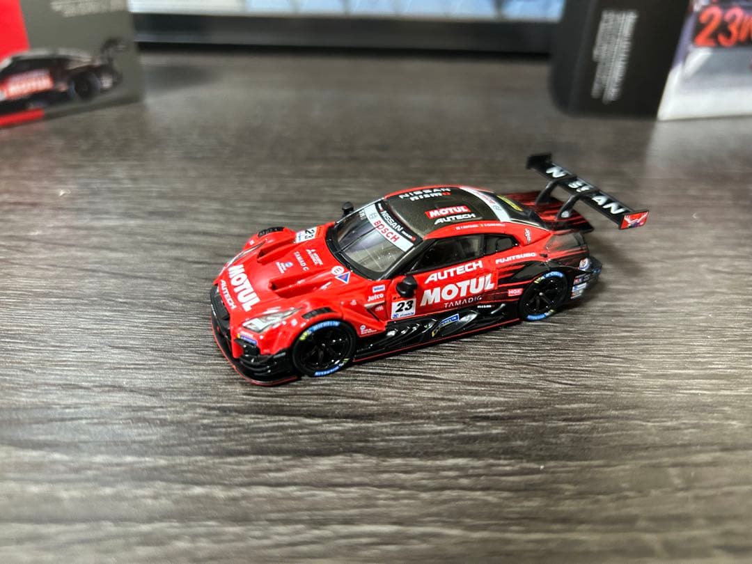 MINI GT Motul Autech Nissan Nismo２台セット