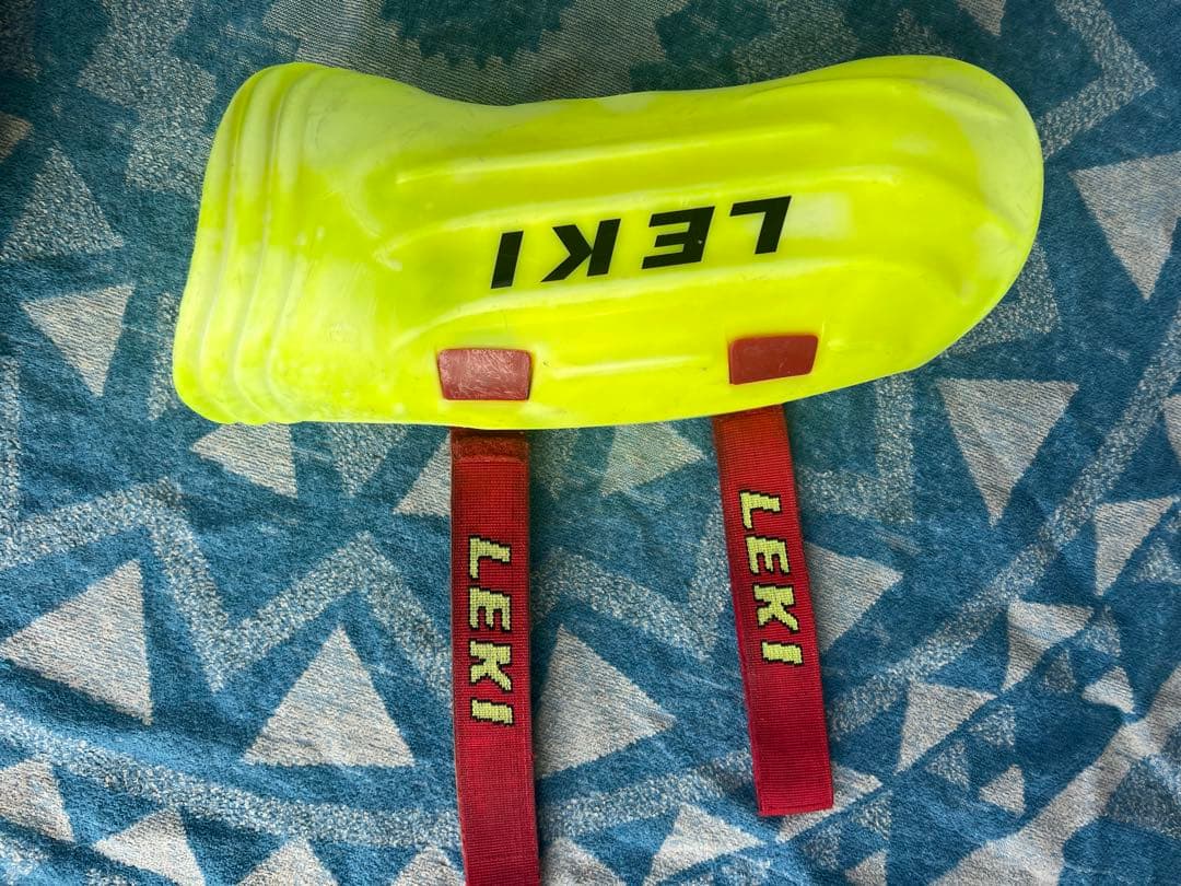 LEKI レキ　レガース　シンガード　アルペン　スキー　ジュニア