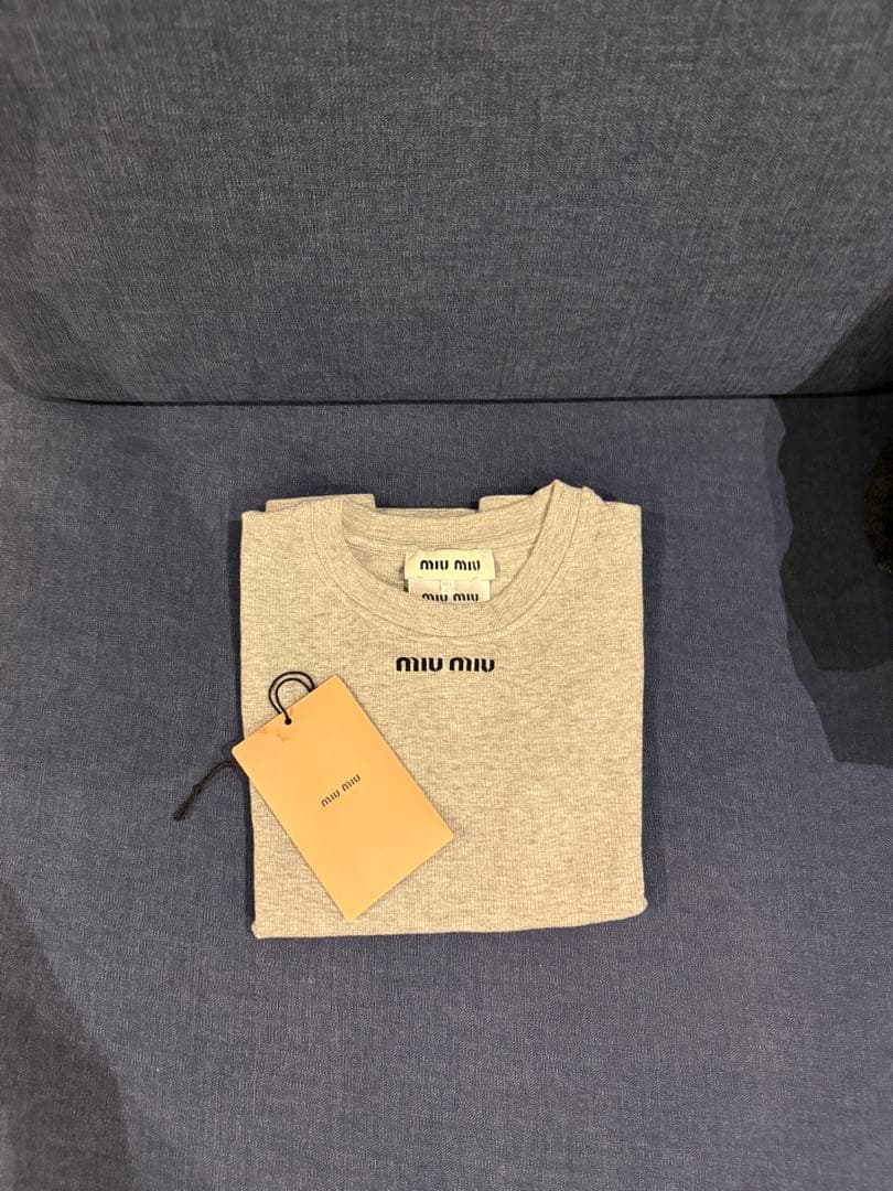 miu miu シームレス メランジ Tシャツ♡MーL