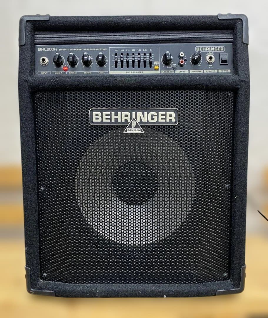 【値下げ】BEHRINGER BHL900A ベース用アンプ