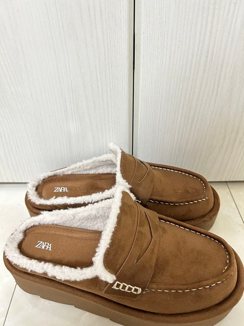 ZARA プラットフォームミュールローファー