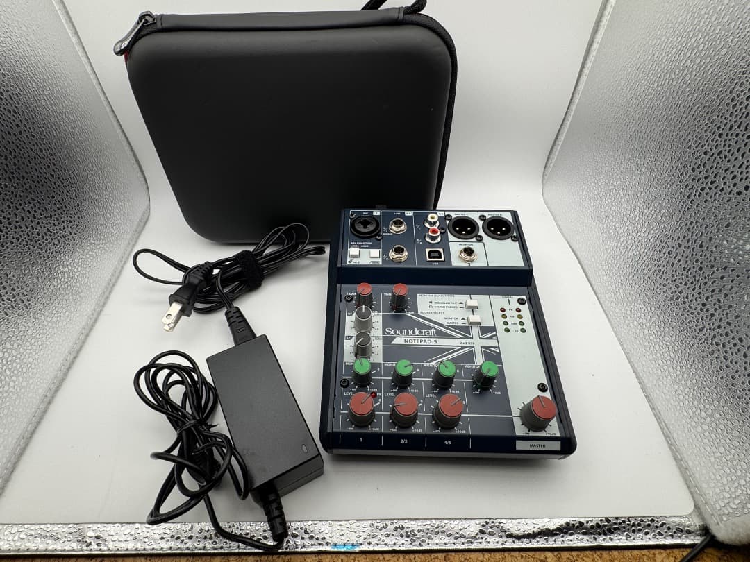 【美品/ケース付】Soundcraft Notepad-5 アナログミキサー