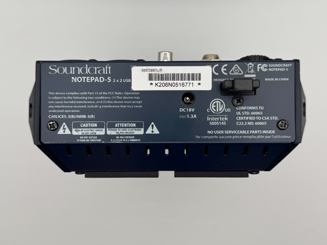【美品/ケース付】Soundcraft Notepad-5 アナログミキサー