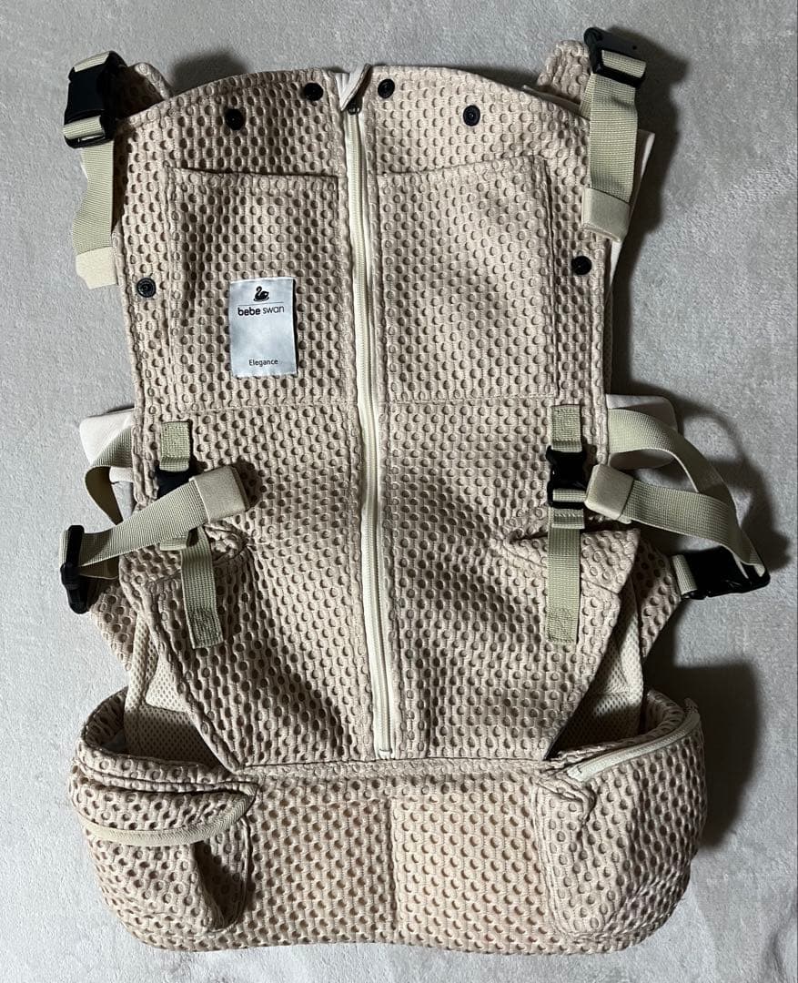※専用※【美品】よだれかけ付き　ベベスワン 抱っこ紐　サンドベージュ※送料込