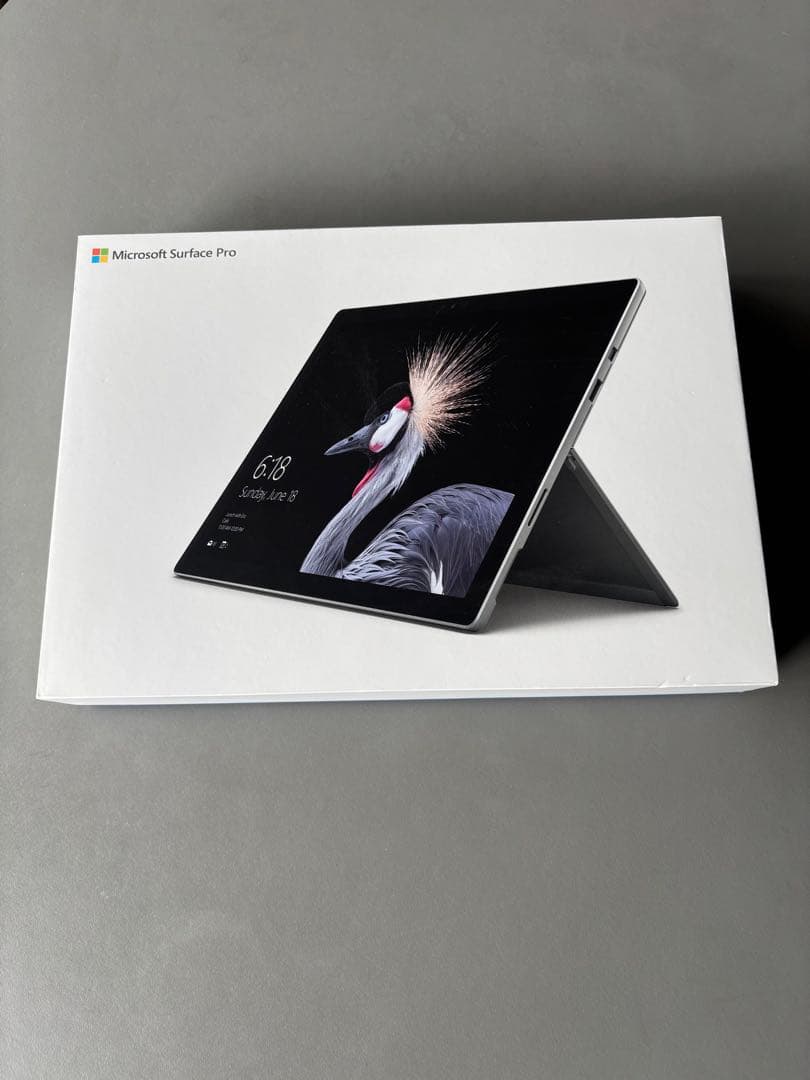 【美品】Surface Pro 5 i5/8GB/256GB 元箱あり
