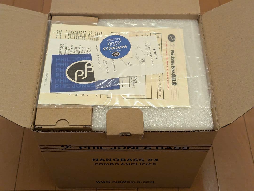 【美品】 PHIL JONES BASS NANOBASS X4 ベースアンプ