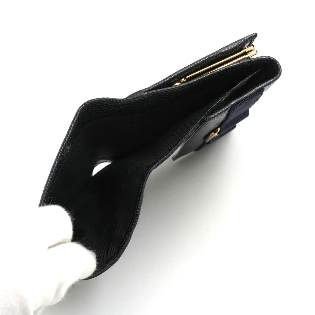 ✨新品未使用・箱付き✨　Ferragamo ミニ財布　ヴァラリボン　リザード
