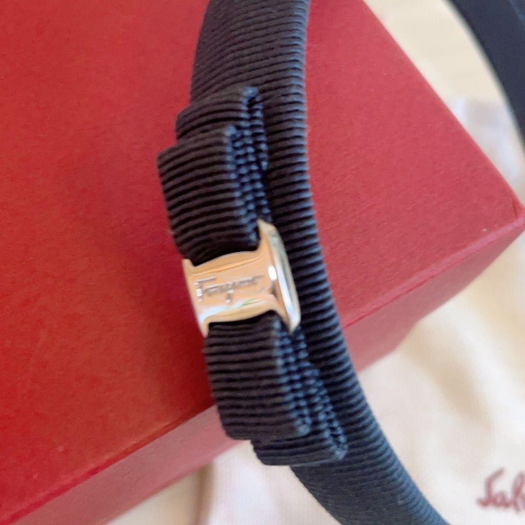 ferragamo フェラガモ　カチューシャ　リボン