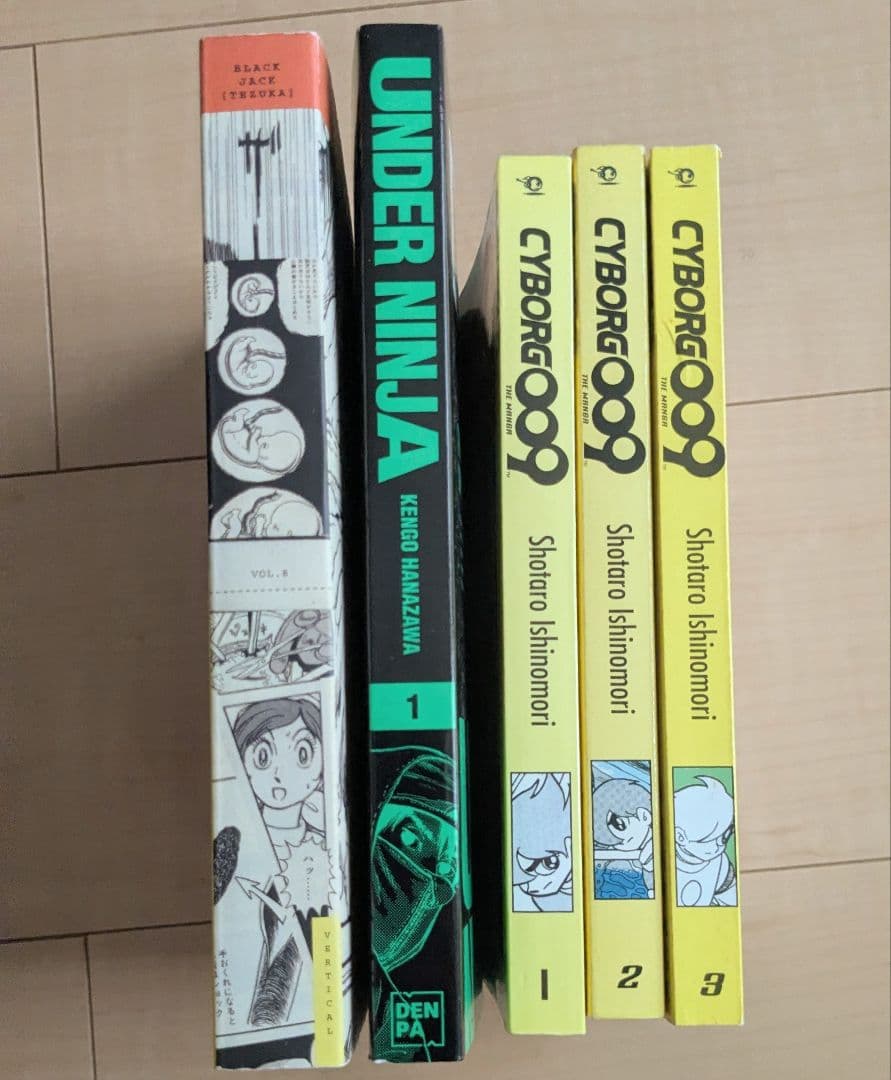 漫画 まとめ売リ 英語版 5冊