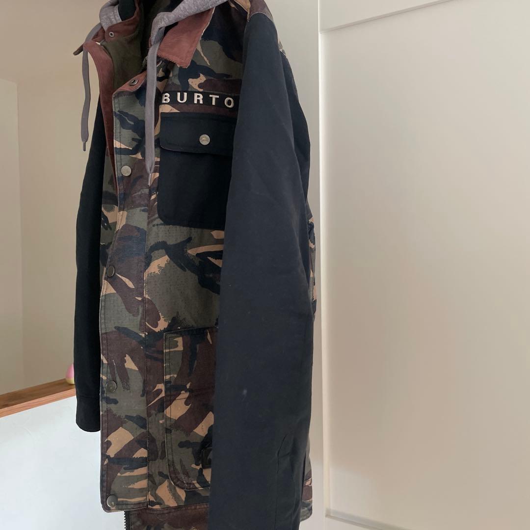 BURTON 迷彩柄 スノーボードウェアＳ値下げ