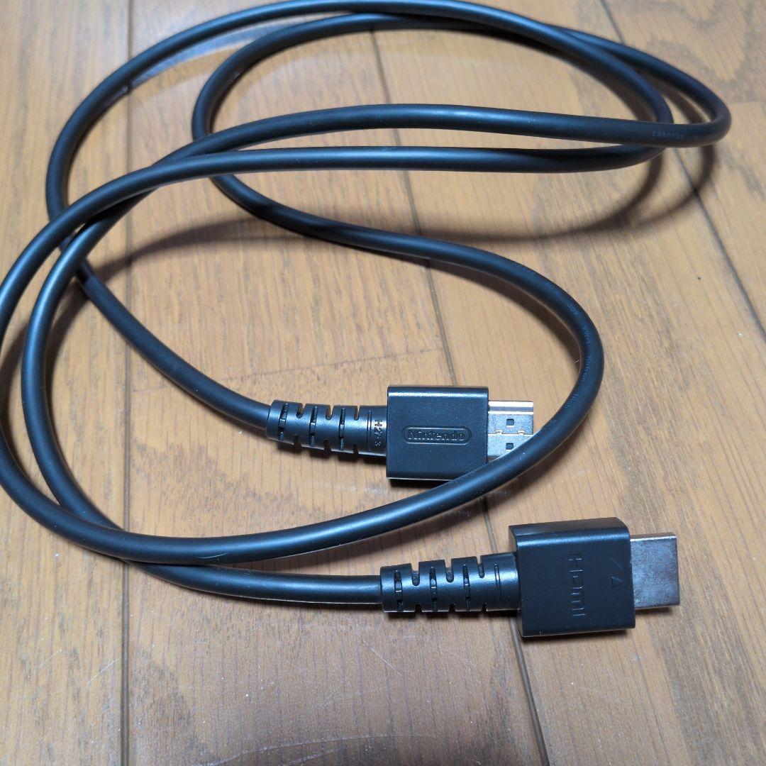 【美品】2021年製Nintendo Switch