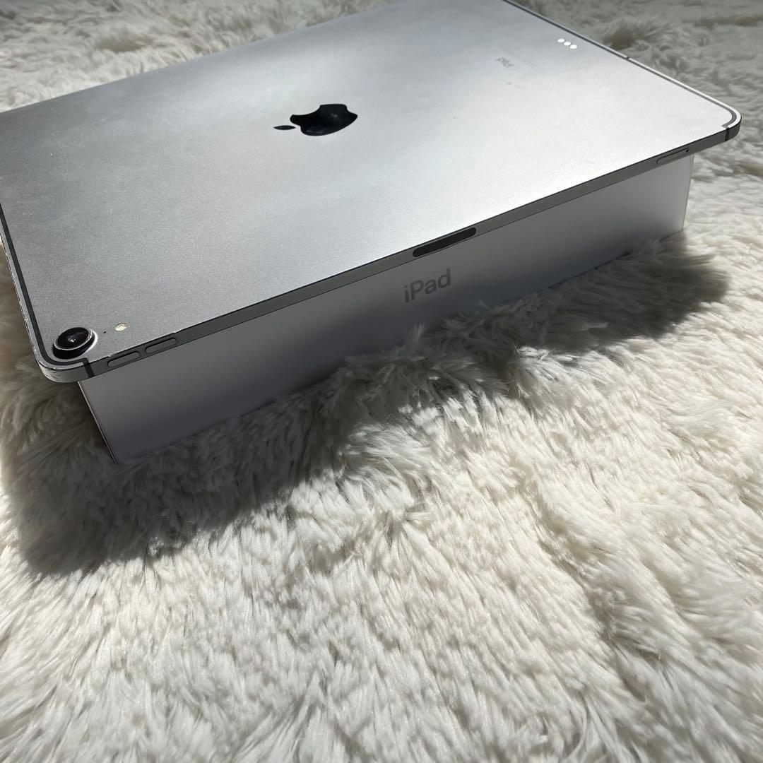 【完動品】iPad Pro 12.9 256GB SIMフリー 【すぐ発送】