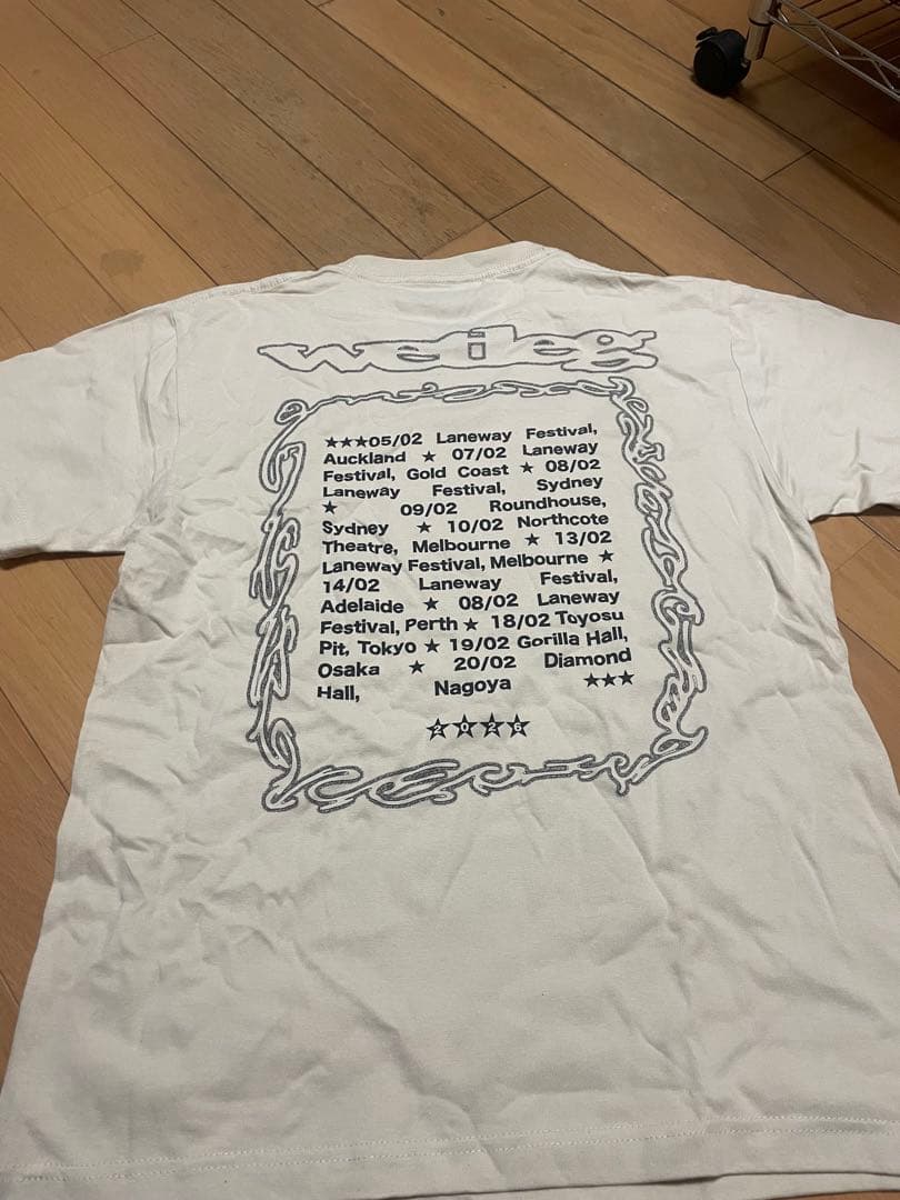 WET LEG アートワーク Tシャツ クリーム色 Mサイズ