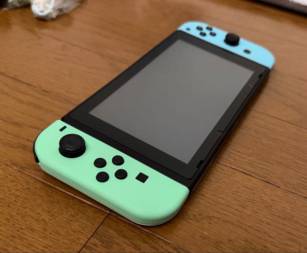 Nintendo Switch 本体 ミントグリーン/ライトブルー