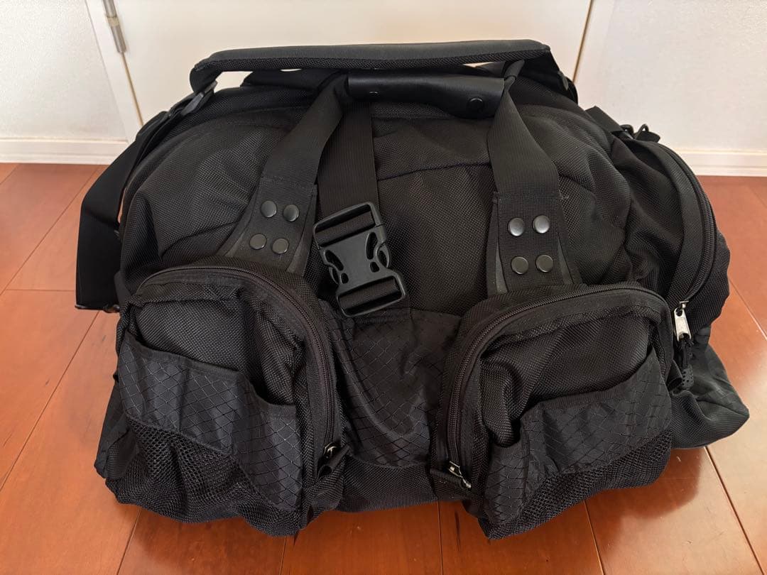 希少❗️Oakley オークリー　ブラック ボストンバッグ