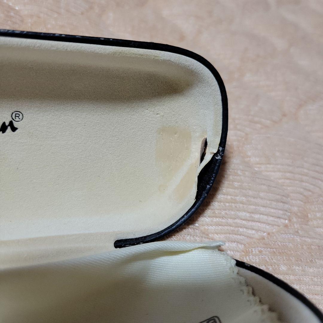 Ray-Ban ブラックオーバルサングラス ケース付き