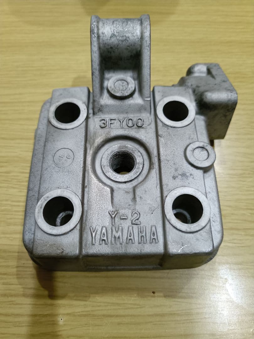 TZR50 シリンダー