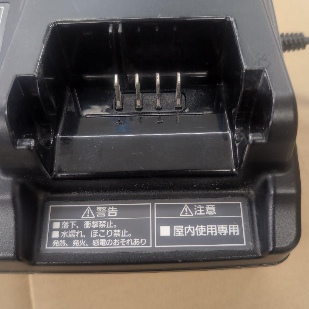 パナソニック電動自転車用充電器