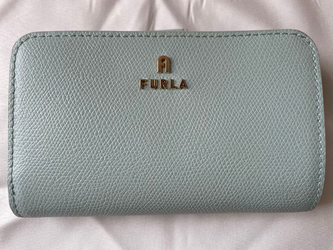 専用【新品】FURLA CAMELIA M コンパクト財布