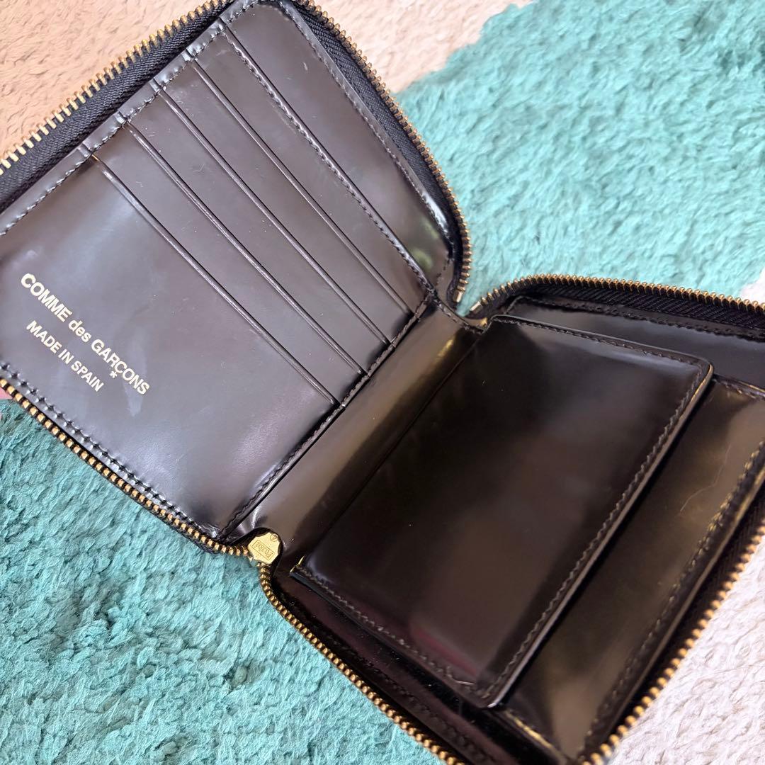 コムデギャルソン　エンボスドット　レザー　二つ折り財布