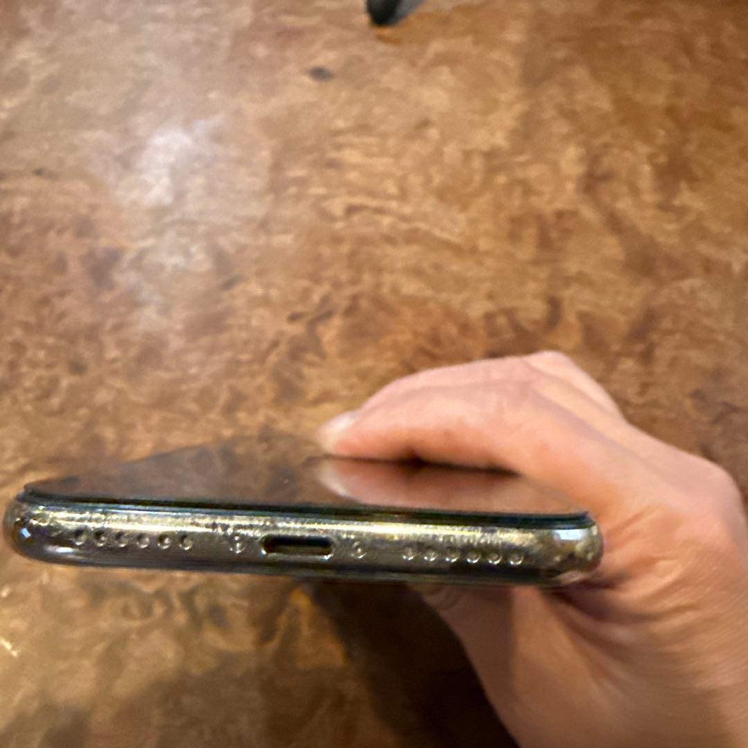 iPhone x 保護フィルム付き