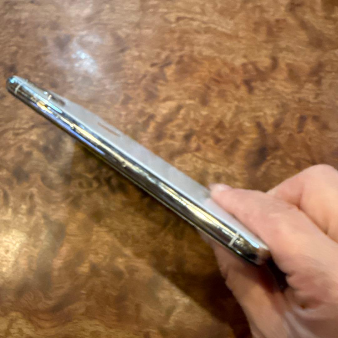 iPhone x 保護フィルム付き
