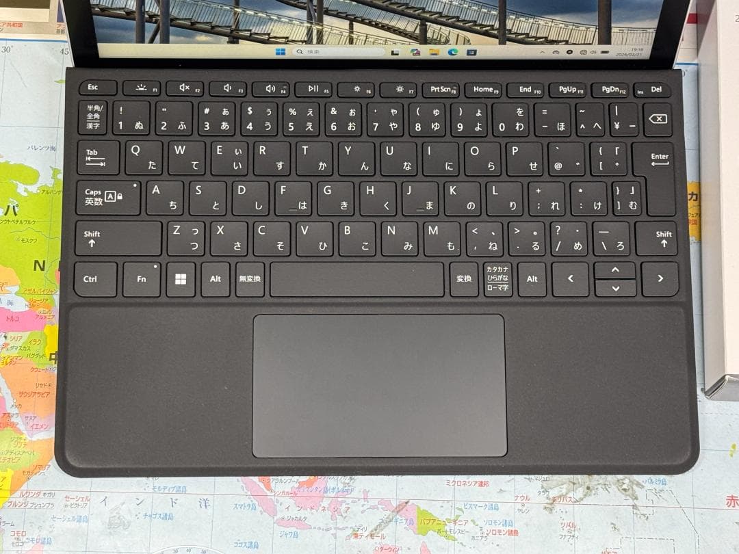 極美品 LTE Surface Go 2 10.5型 8GB AC新品キーボード