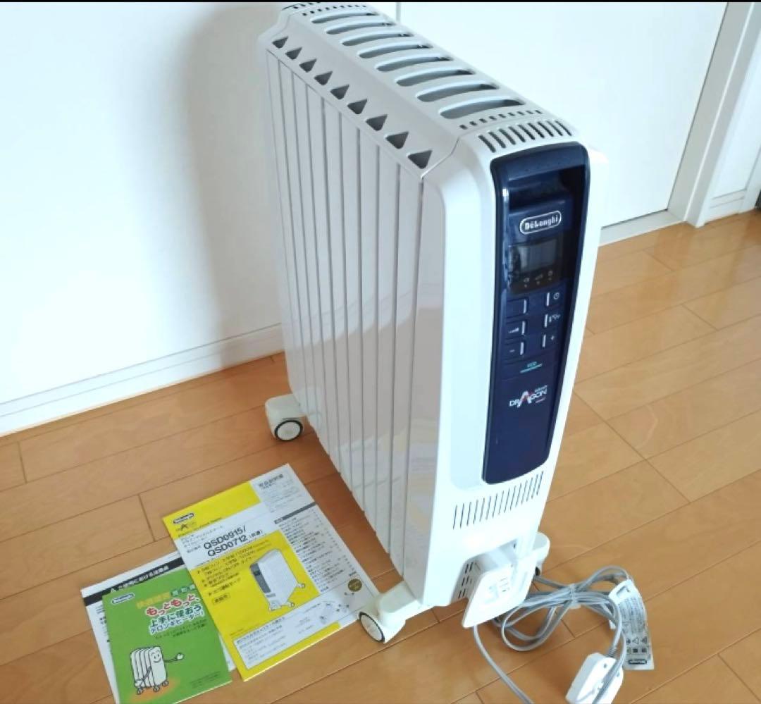 デロンギオイルヒーターQSD0915ーMB暖房　ストーブ