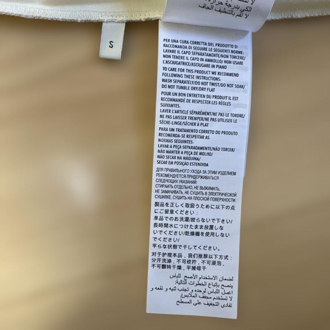 GUCCI マニフェスト　マスクプリントロゴ　オーバーサイズTシャツ