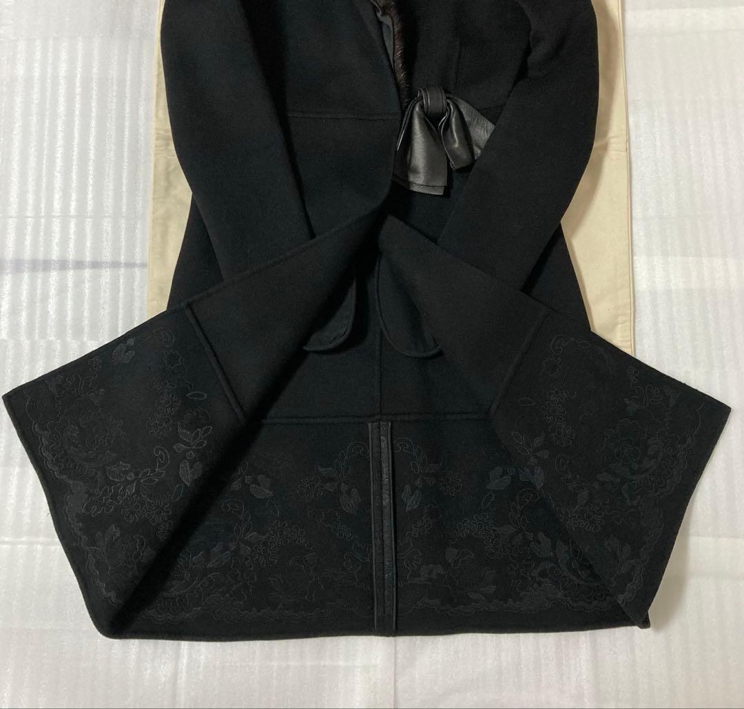 【2/15までの出品】ヴァレンティノ ブラックロングコートカシミヤ混ファー付き