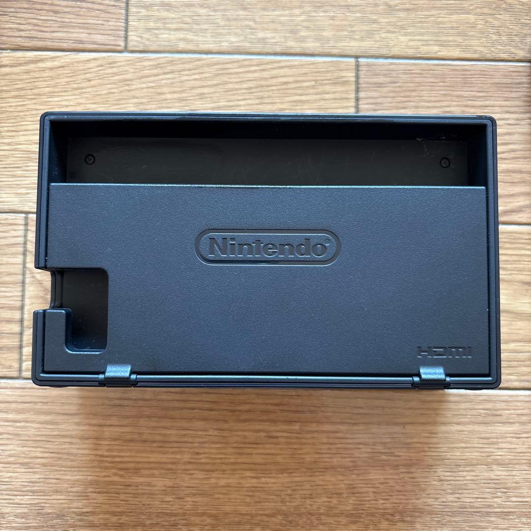 Nintendo Switch 本体 一部付属品付 ジョイコンなし