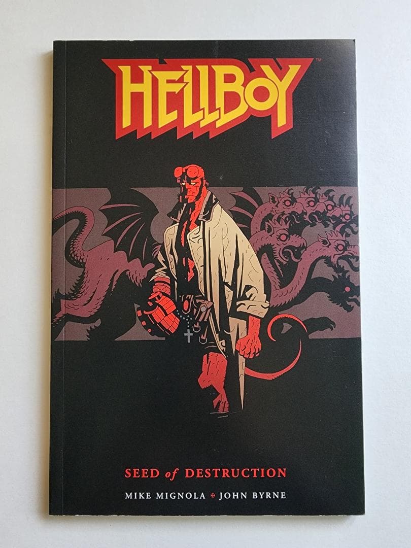 Hellboy 原書ヘルボーイ: 2冊セット