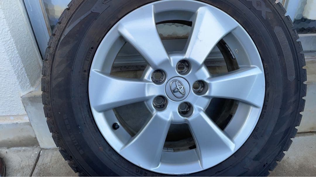 ！格安！スタッドレスホイール付き215/65R16 ヴェルファイア&アルファード