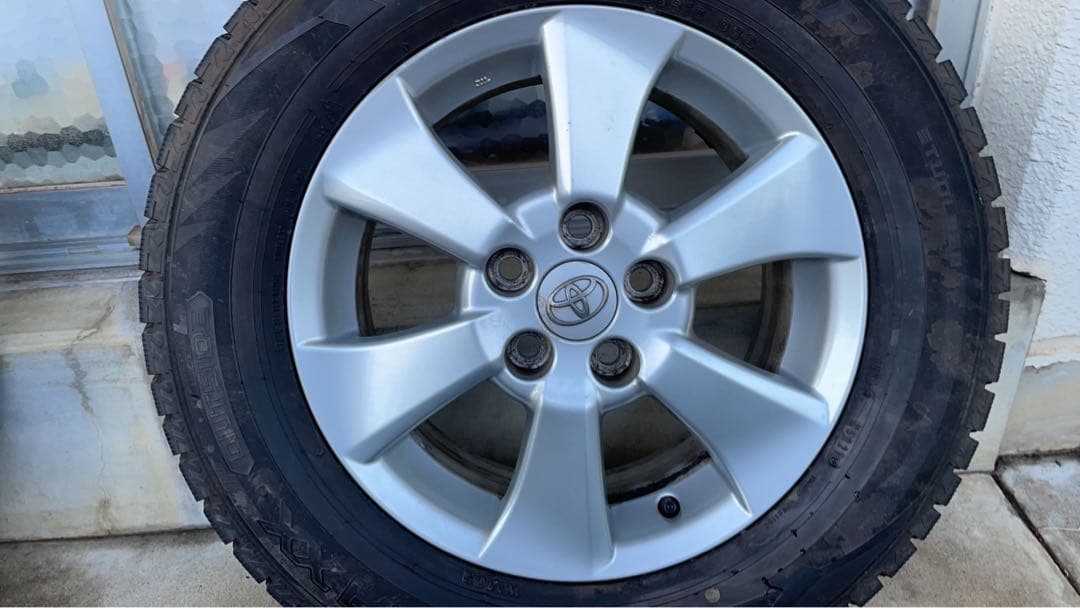 ！格安！スタッドレスホイール付き215/65R16 ヴェルファイア&アルファード