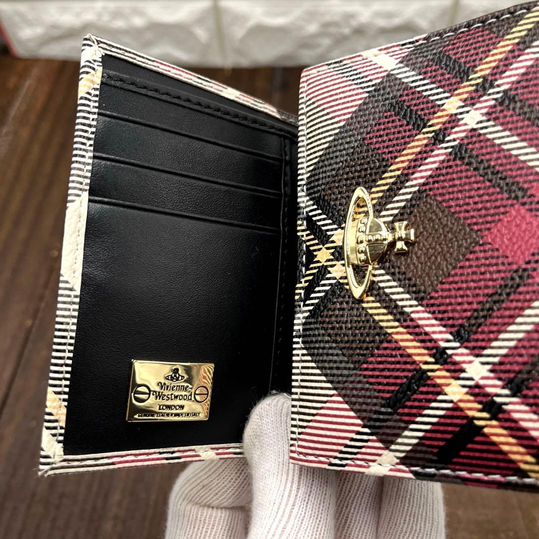 新品未使用　ヴィヴィアンウエストウッド 三つ折財布　がま口　エキシビジョン