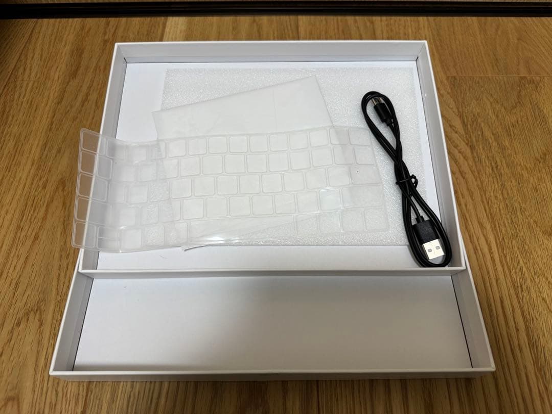 iPad Air(M2) 11インチ 256GB simフリー キーボード付き