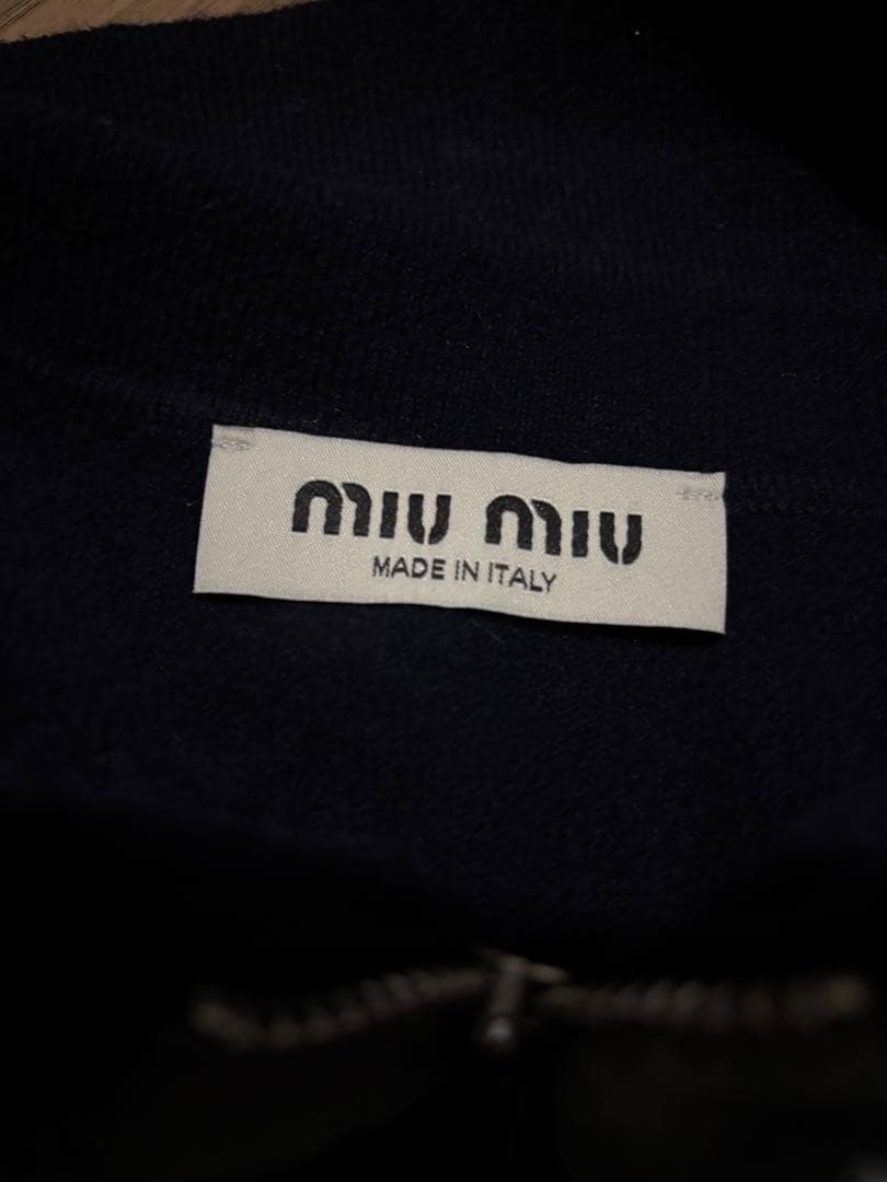 miumiu ポロシャツ