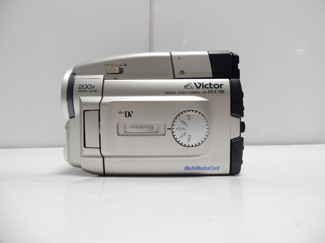 希少　訳有り　動作品　ビクター Victor GR-DVL700 ビデオカメラ