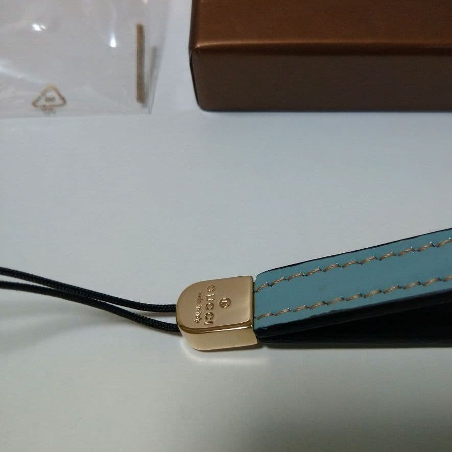 GUCCI　携帯ストラップ