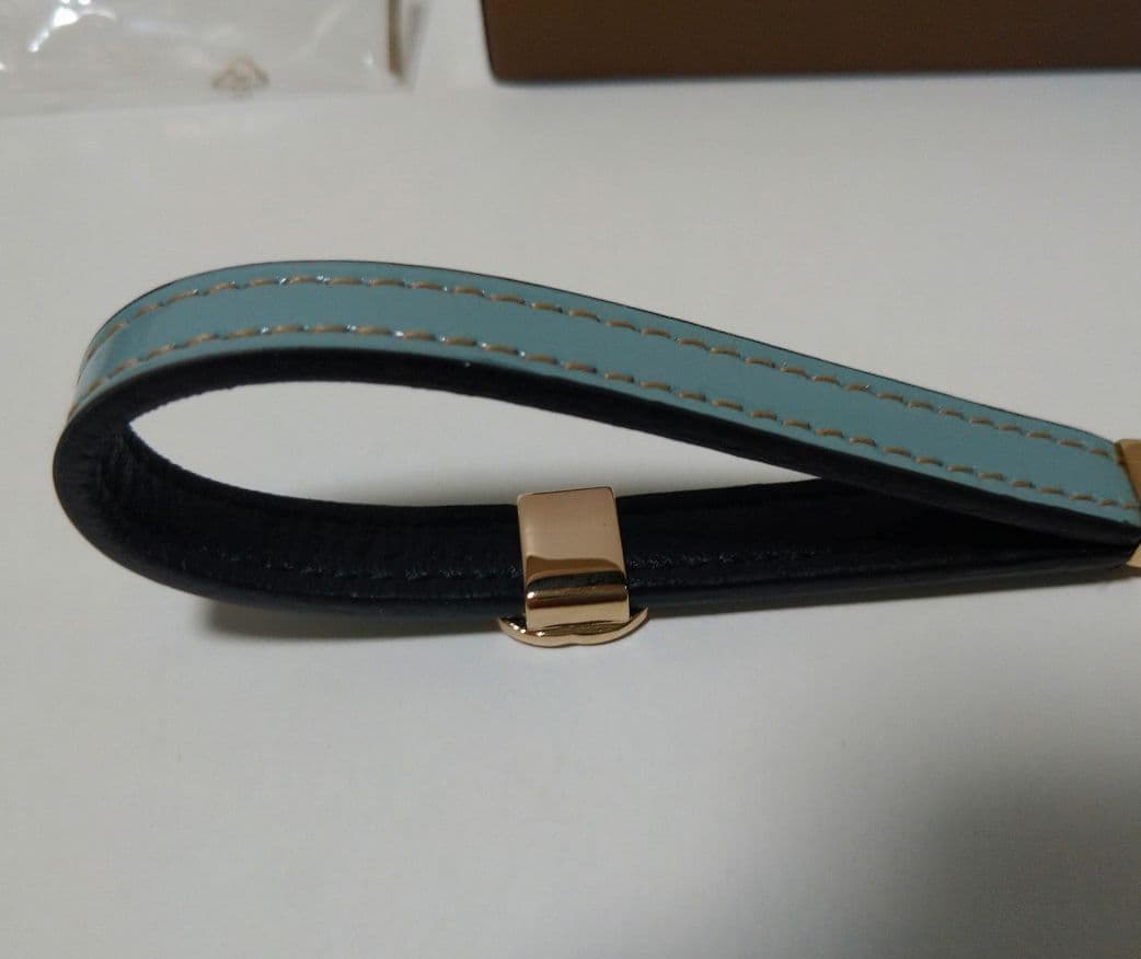 GUCCI　携帯ストラップ