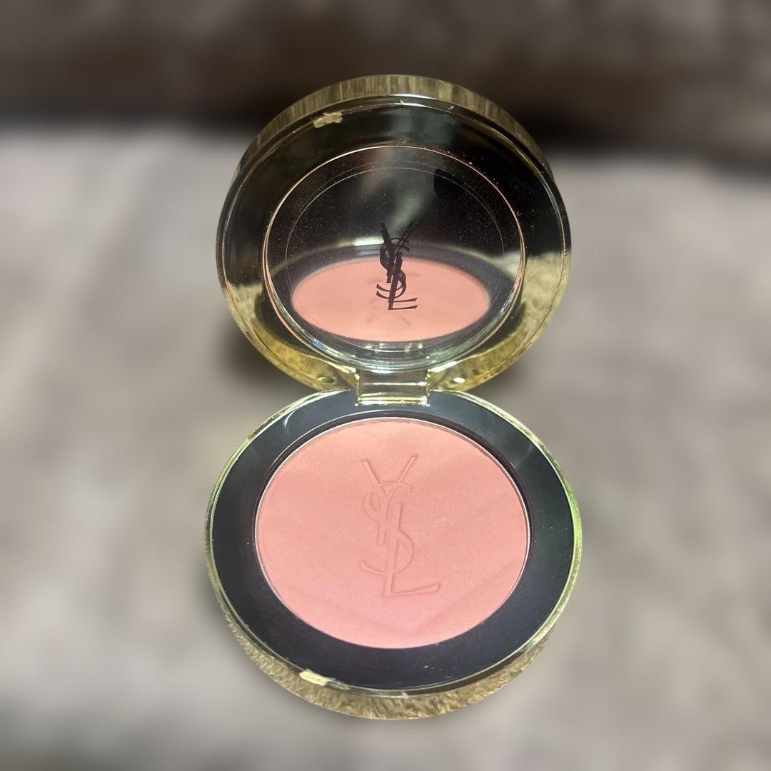 YSL メイクミーブラッシュ パウダー コーラルカラー