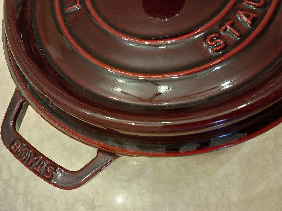 STAUB ピコ　ココット　ラウンド　24cm